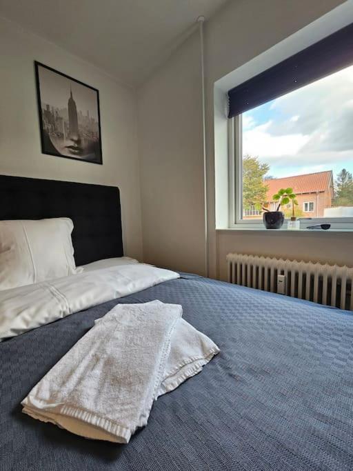 Lejlighed Med Altan Og Gratis Parkering Ålborg Exterior foto