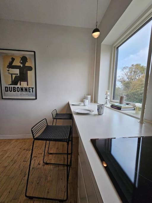 Lejlighed Med Altan Og Gratis Parkering Ålborg Exterior foto